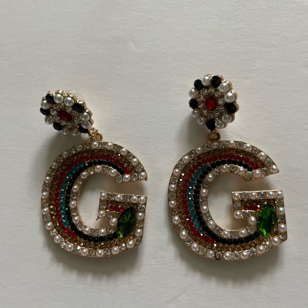 Embellished Green and Multicolor G Initial Drop Earrings